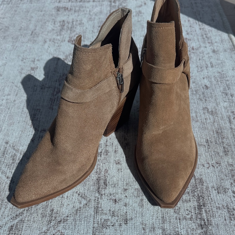 Dolce Vita Tan Ankle Booties